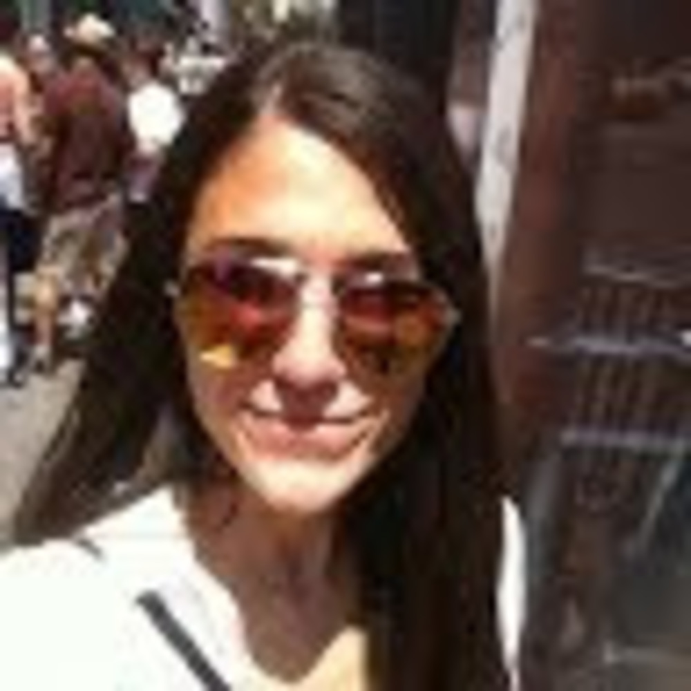 Meet your Posher, Emily